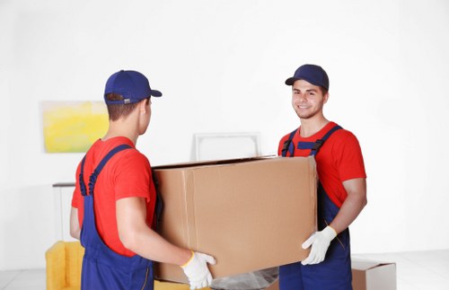Professional packing services in Spitalfields for a home move